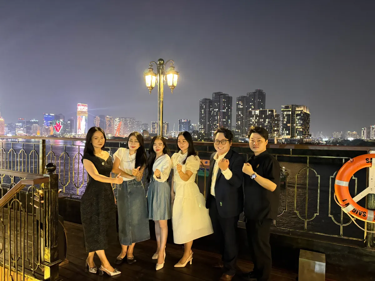 Intratech team
